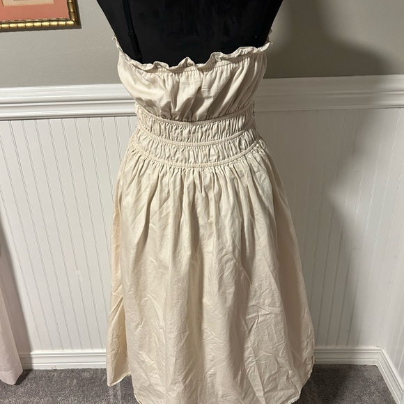 Francesca’s Leona Midi Dress - Picture 8 of 12